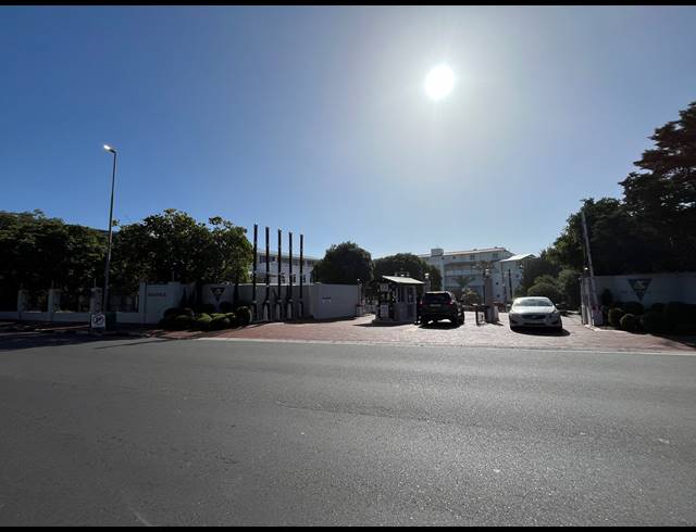 115M² OFFICE TO LET IN MOUILLE POINT